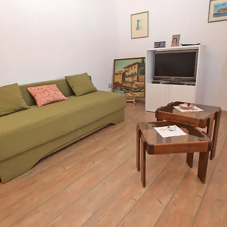Edvino 387 Apartmán
